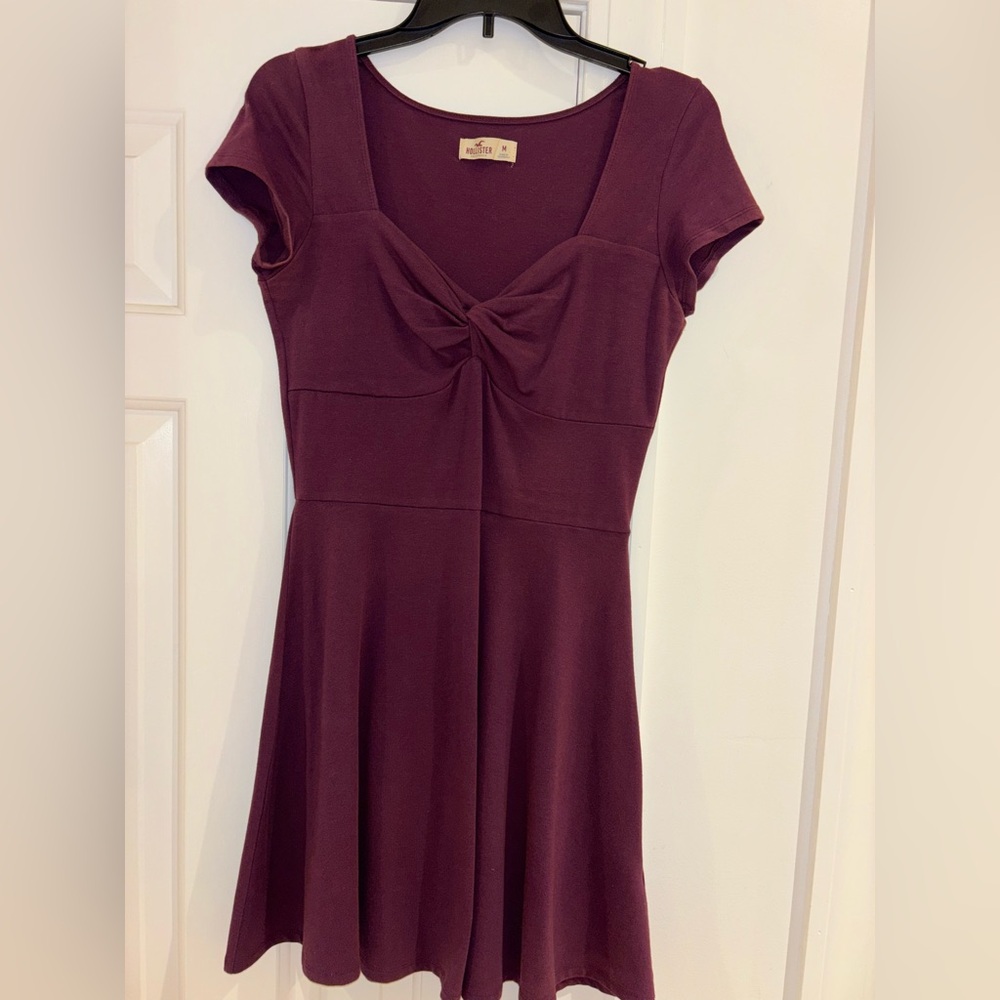 Hollister Maroon Ruched Mini Dress Scoop Neck Short Sleeve